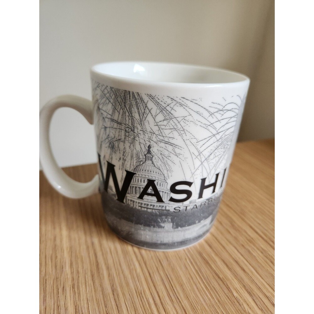 Starbucks 2002 Skyline Series Mug Washington DC